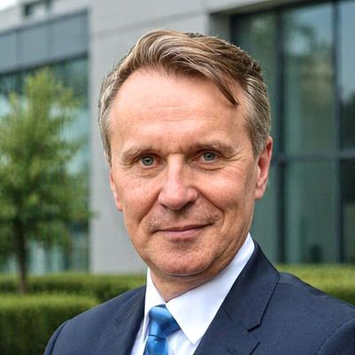 prof. dr hab. inż. Jacek Rumiński